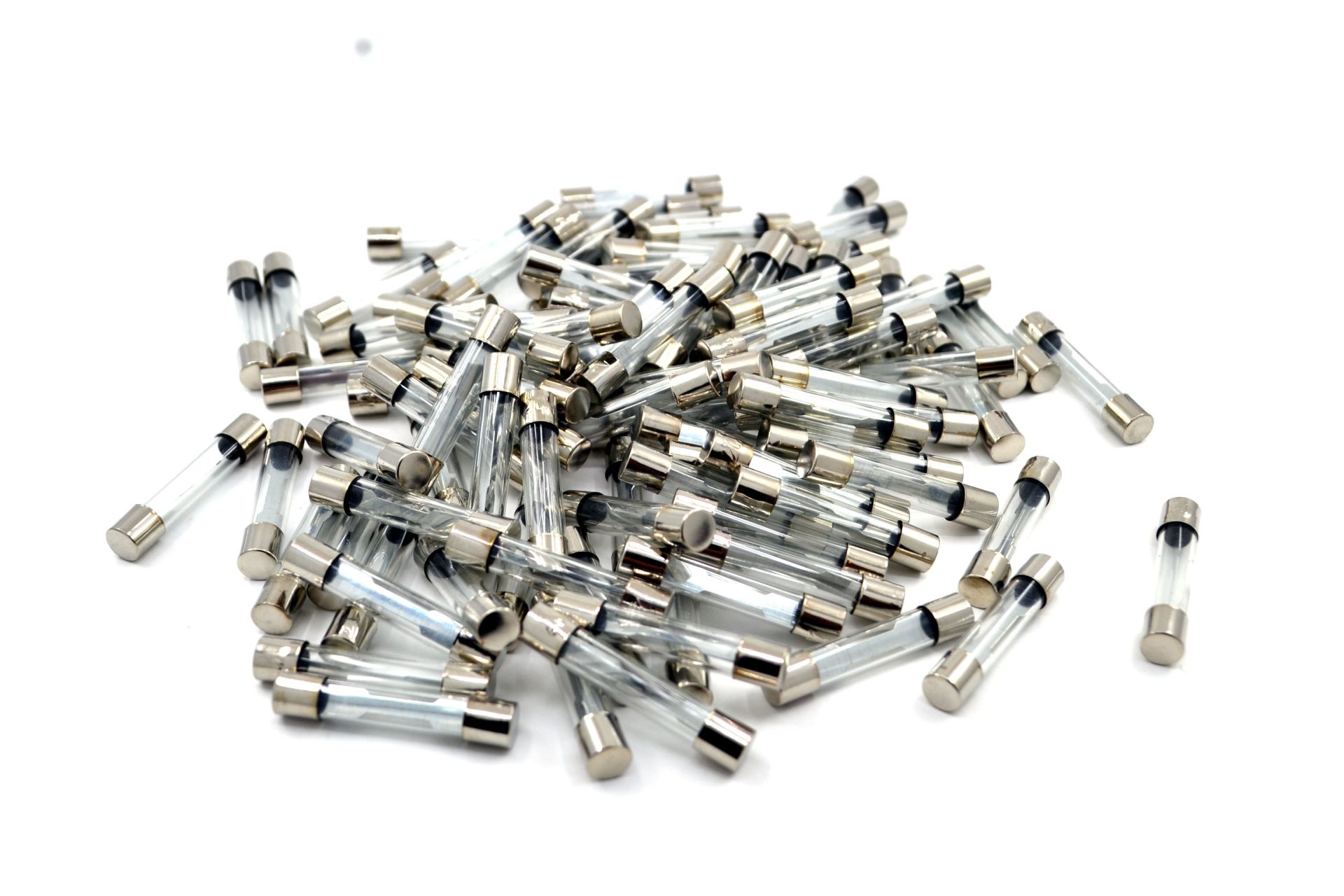 100 Adet 30 Amper 30mm Büyük Cam Sigorta 30A