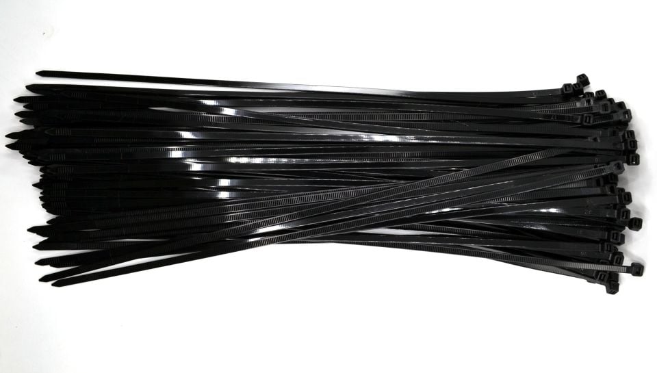 370x4,8 Ultraviyole Dayanıklı Kablo Bağı Siyah 100 Adetli Poşet MT-UV370