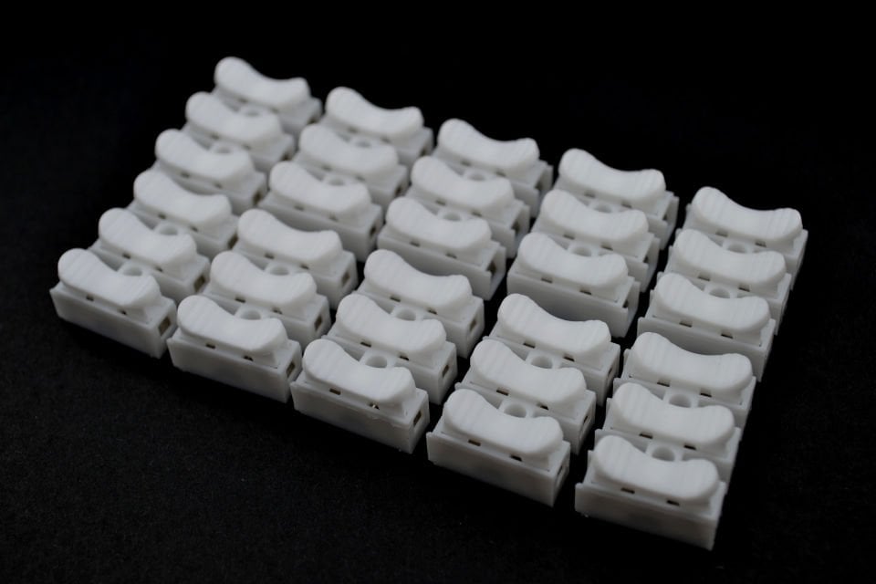 10 Adet Kablo Bağlantı Klemensi Yaylı Üçlü 2mm² Kabloya Kadar MT-27