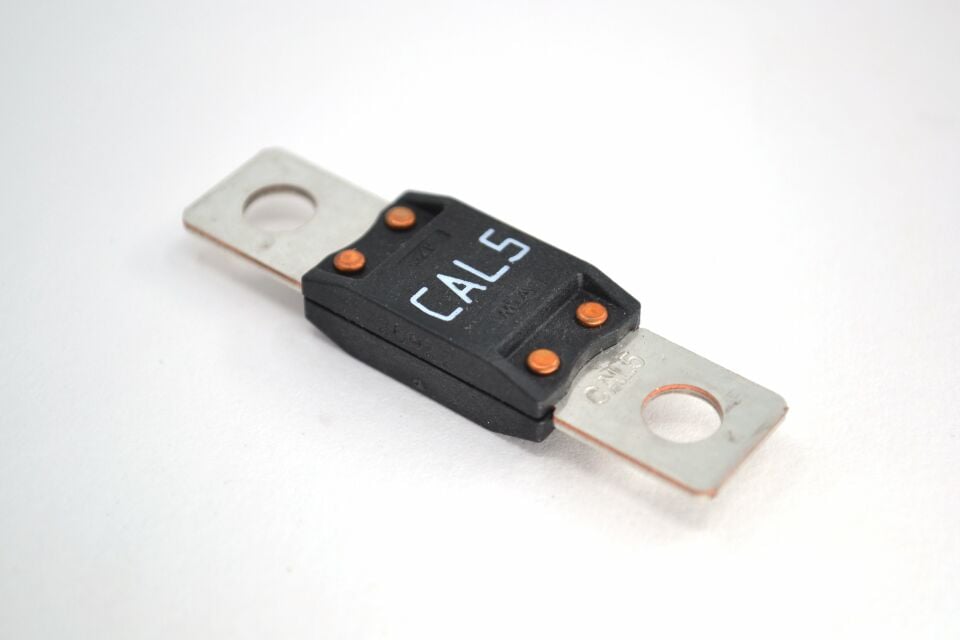 Mega Compact Sigorta CAL.5 Siyah Cal5 DC Bakır