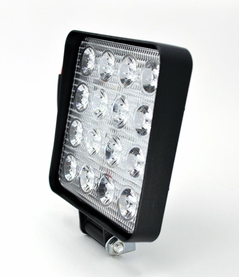 Beyaz Işık Çalışma Lambası 16 Led 12V - 24V 48W Kare Aluminyum Siyah Boyalı (10-30 volt arası uyumludur)
