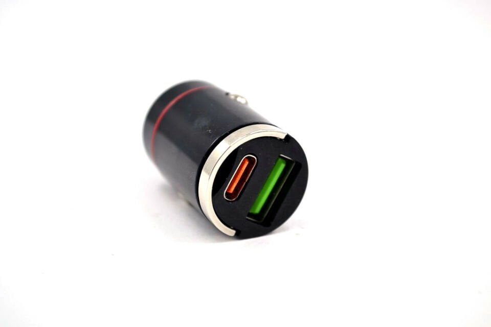 12V 24V USB Type-C Mini Oto Çakmak Telefon Şarj Cihazı Aşırı Şarj Korumalı