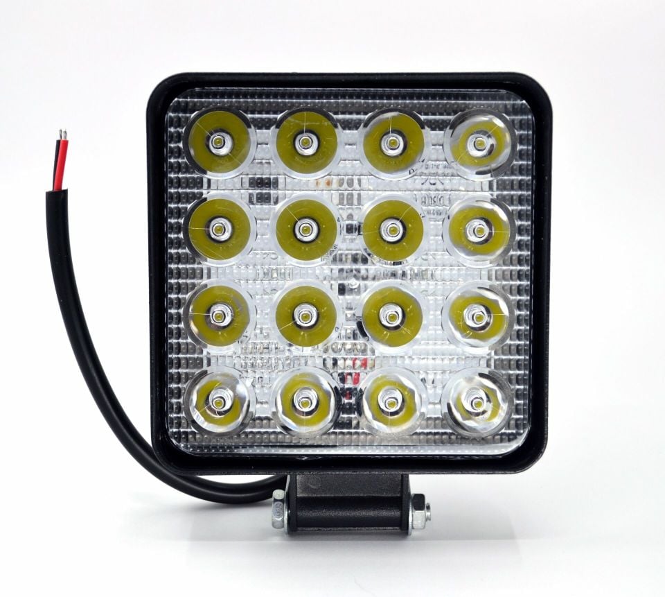 Beyaz Işık Çalışma Lambası 16 Led 12V-30V 48W Kare Aluminyum Siyah IP67