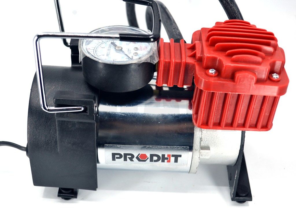 Elektrikli Lastik Şişirme Pompası Hava Kompresörü 12V Çantalı