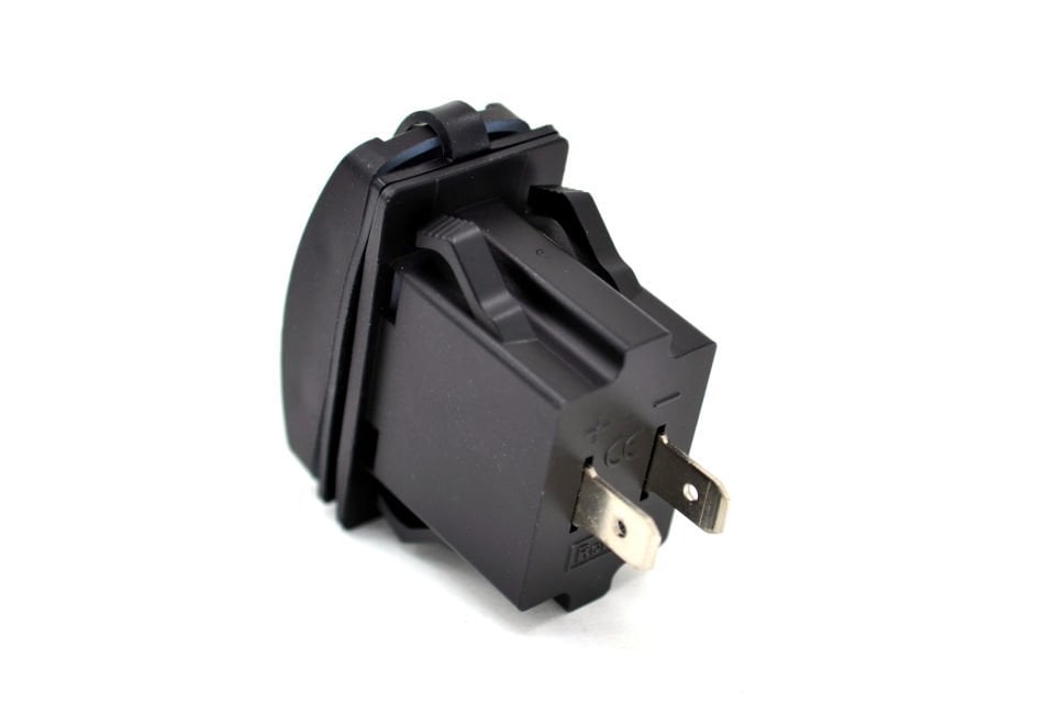 12V 24V DC USB 3,1A Şarj Port Dikdörtgen Kırmızı Işık MT-SK51