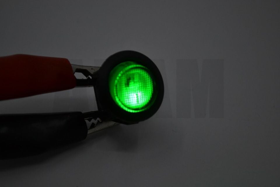Yuvarlak Yeşil Camlı Elektrik Anahtarı 1-0 Işıklı Rocker 12V
