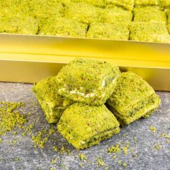 KATMER-Layered Turkish Delight with Pistachio Paste 900 g Luxury Box