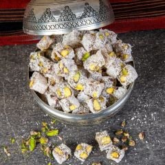 Double Roasted Turkish Delight with Pistachios
