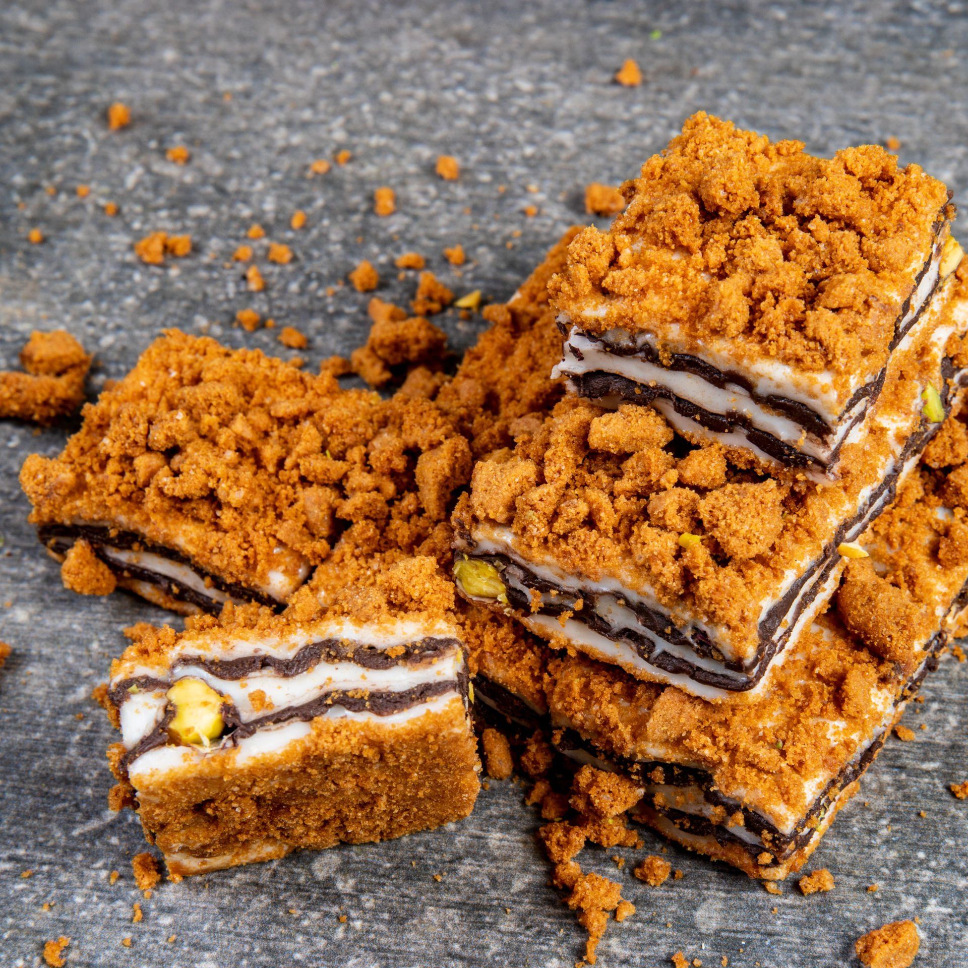 KATMER-Layered Turkish Delight with Lotus Biscuits, Pistachio and Chocolate