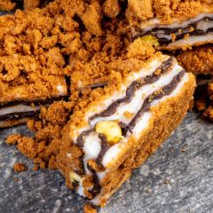 KATMER-Layered Turkish Delight with Lotus Biscuits, Pistachio and Chocolate