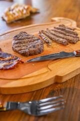 Ahşap Boğa Tasarımlı Kesme Tahtası – Steak Sunumları İçin