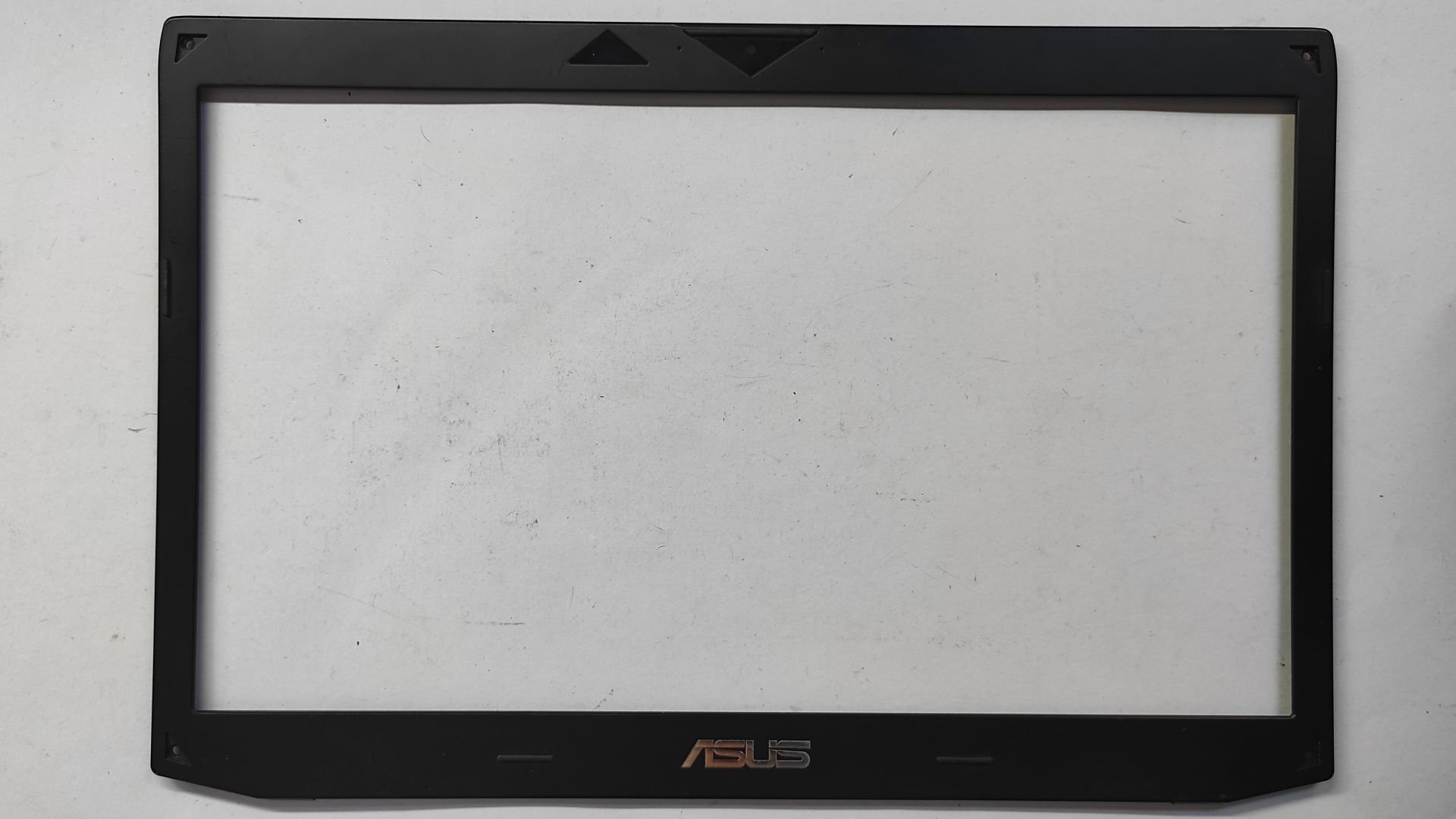 ASUS G750 G750J G750JM G750JX G750JH G750JS G750JW 13NB00N1AP0121 BEZEL