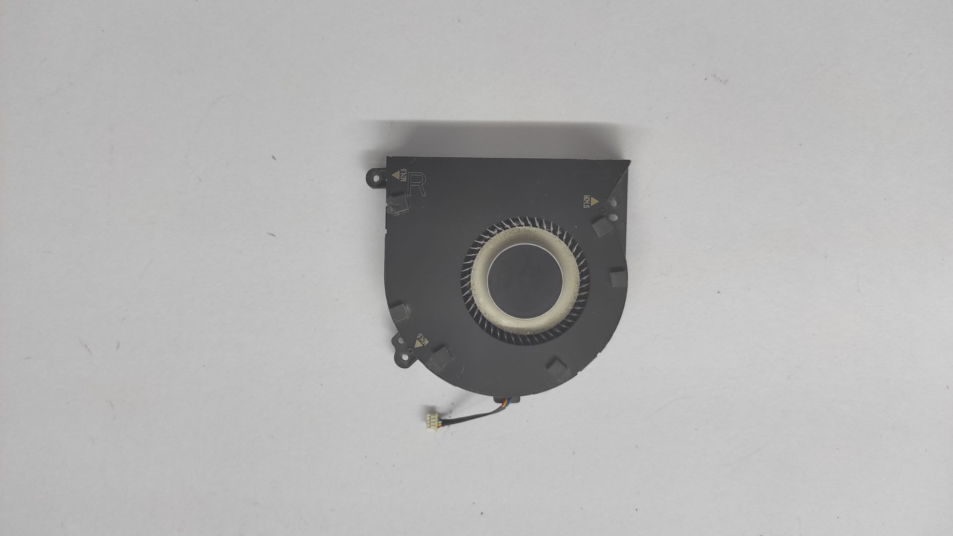 LENOVO LEGİON Y900-17ISK Y910 Y920 FAN