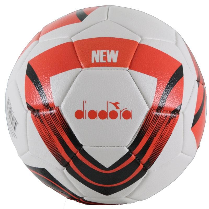 New Futbol Topu Beyaz Siyah Kırmızı No 4