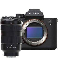 Sony A7 IV + 24-70mm f/2.8 GM Lensli Kit