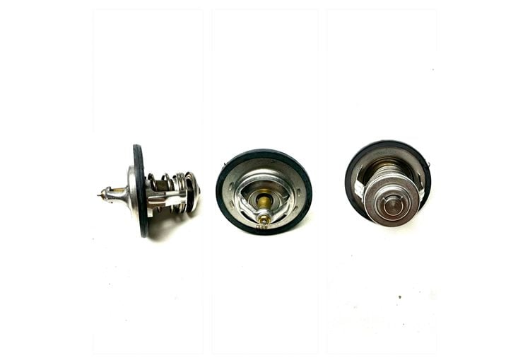 Hyundaı Termostat Starex/H100 Kmyt/Carisma 1,6-1,8 96-01/ Lancer 03-08/Pajero 05-09 (82 Derece)