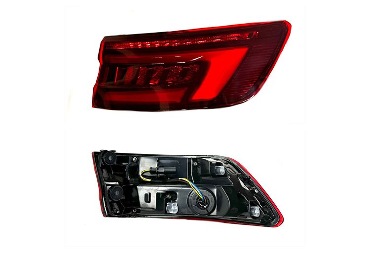 Audi Stop A4 17-20 Dış Sağ