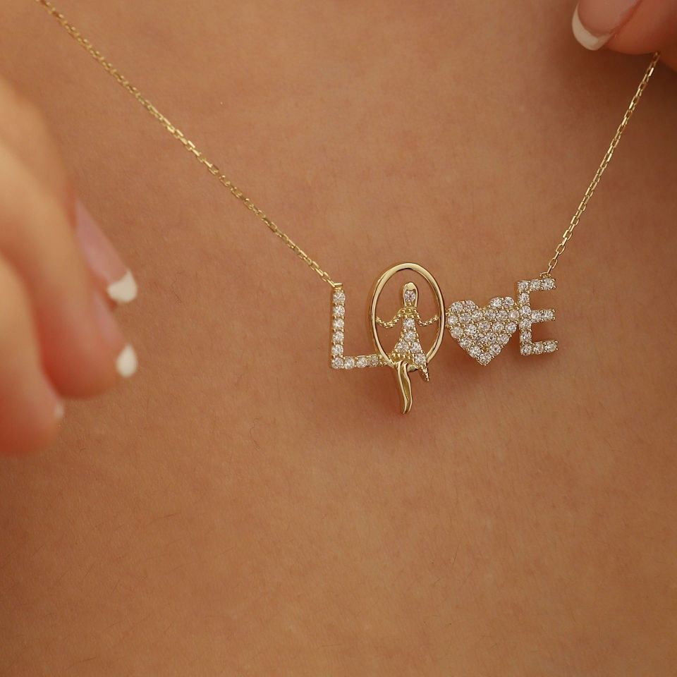 Moom Mücevherat Kadın 14 Ayar Altın Taşlı Aşk Love Kolye ''45 cm''