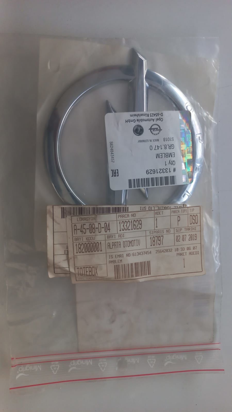 Opel Astra J Bagaj Kapak Arması Orjinal Gm Marka