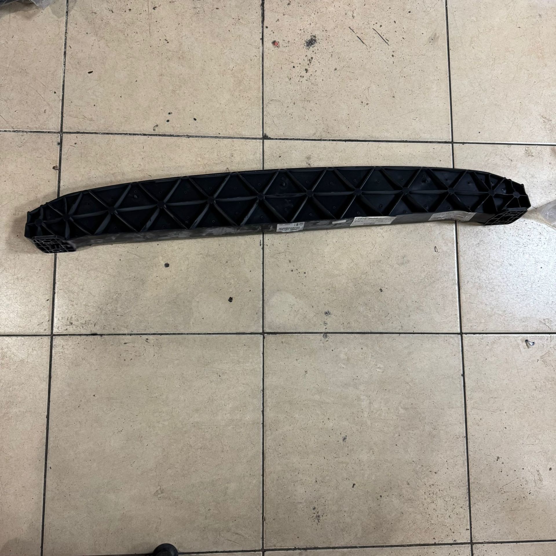 Ci̇tröen C Eleyse Ön Tampon Alt İç Plastiği Psa Marka 9816198380