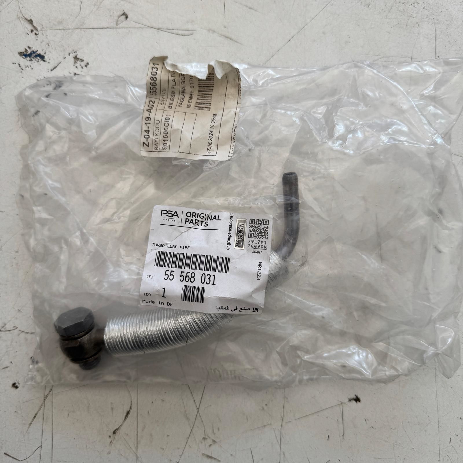 Opel Astra J 1.4 Turbo Besleme Borusu Orijinal Gm Marka 55568031