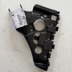 Opel Astra J Makyajlı Kasa Sol Tampon Braketi 13368872
