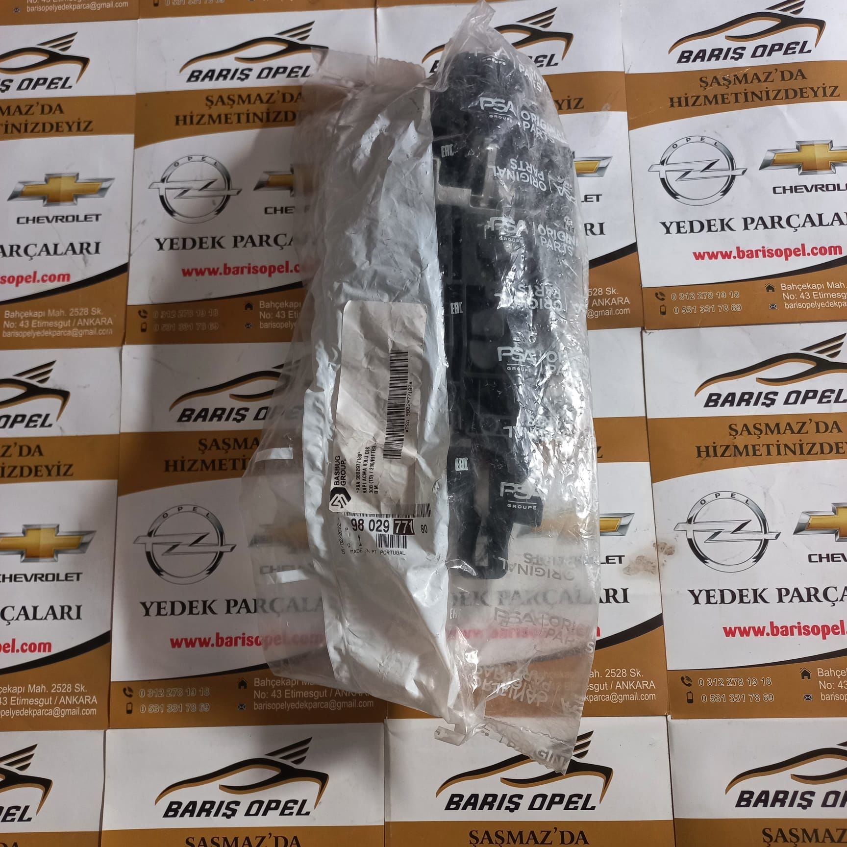 Opel Mokka Arka Kapı İç Kol Braketi̇ Sağ Gm Marka
