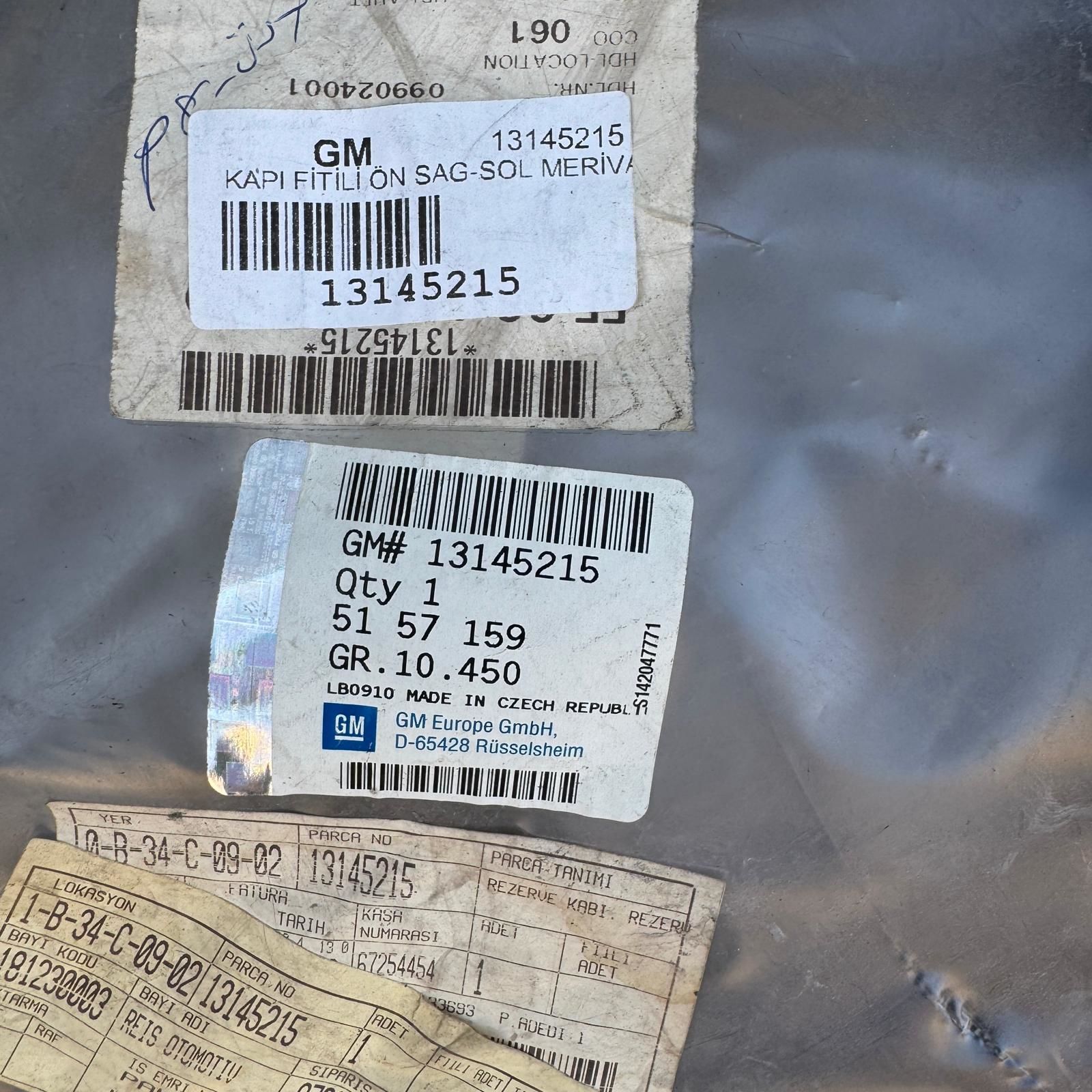 Opel Meriva A Ön Kapı Toz Fitili Sağ Sol Uyumlu Orjinal Gm Marka 13145215