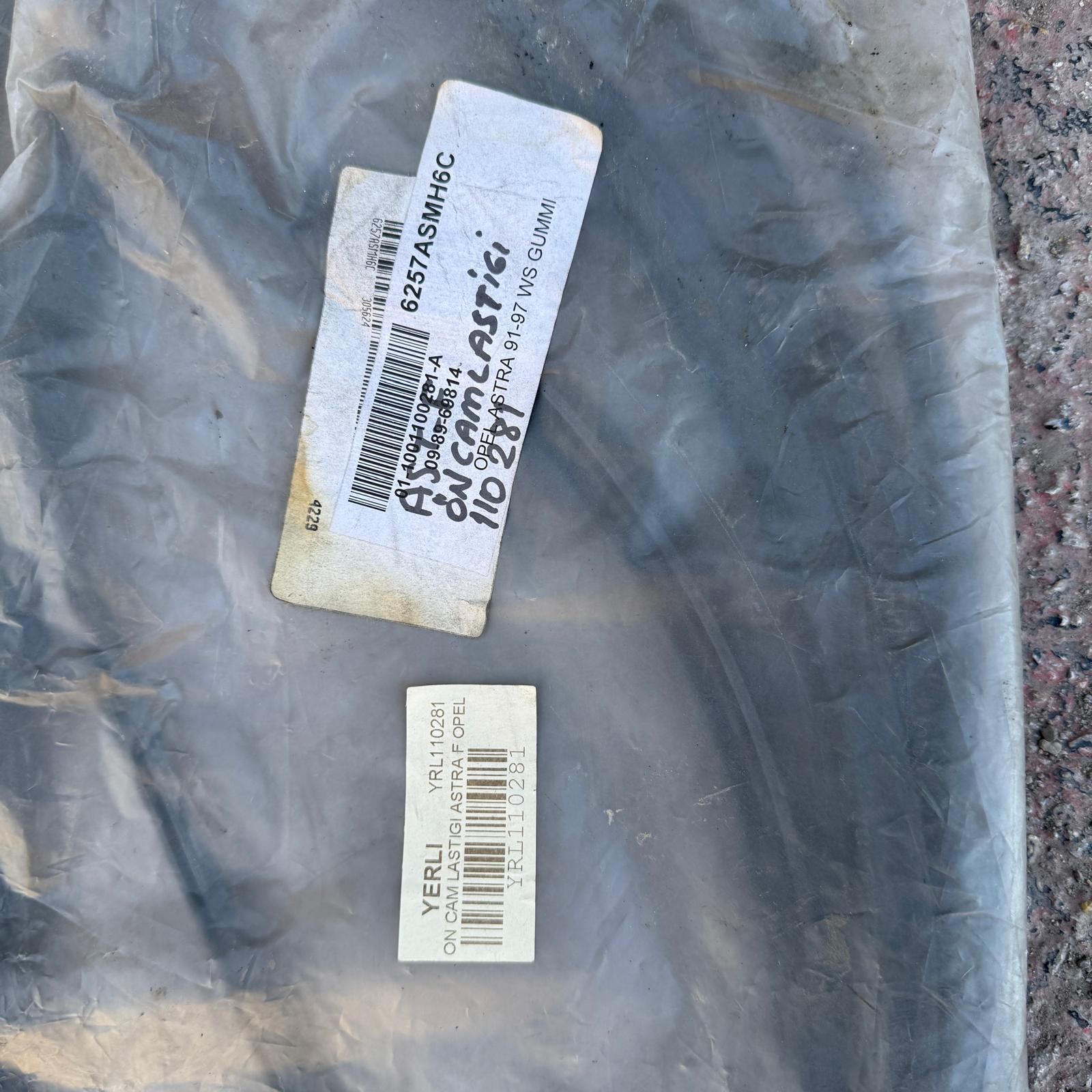 Opel Corsa F Ön Cam Fitili Orjinal Gm Marka 110281