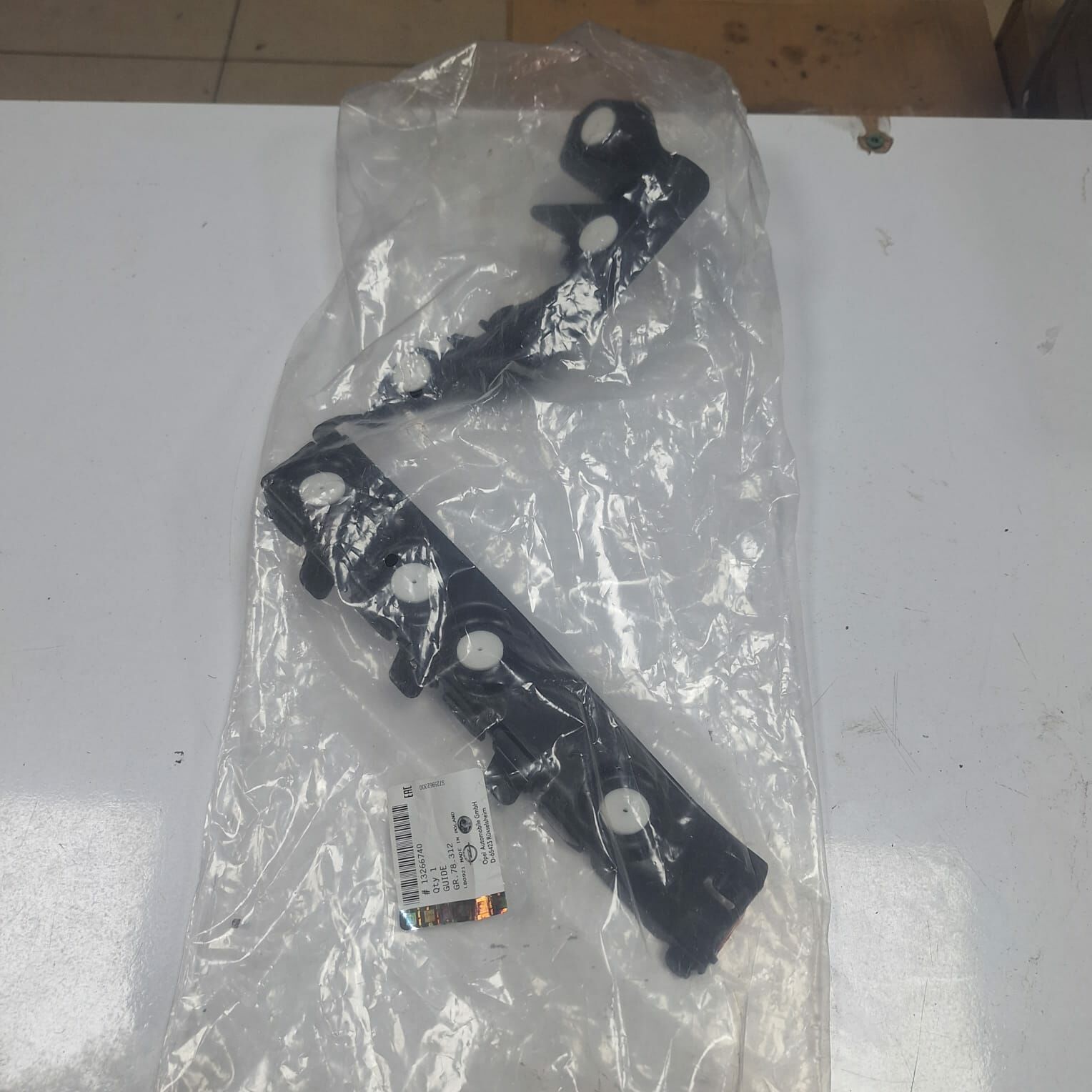 Opel Astra J 20-2012 Arka Tampon Braketi̇ Sağ Gm Marka
