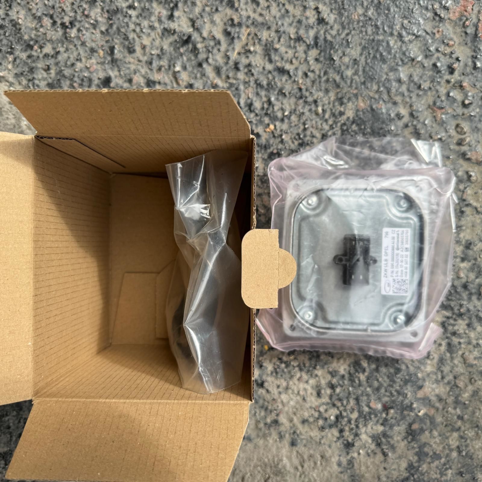 Opel Astra K Far Kontrol Ünitesı Orjinal Gm Marka 39078245