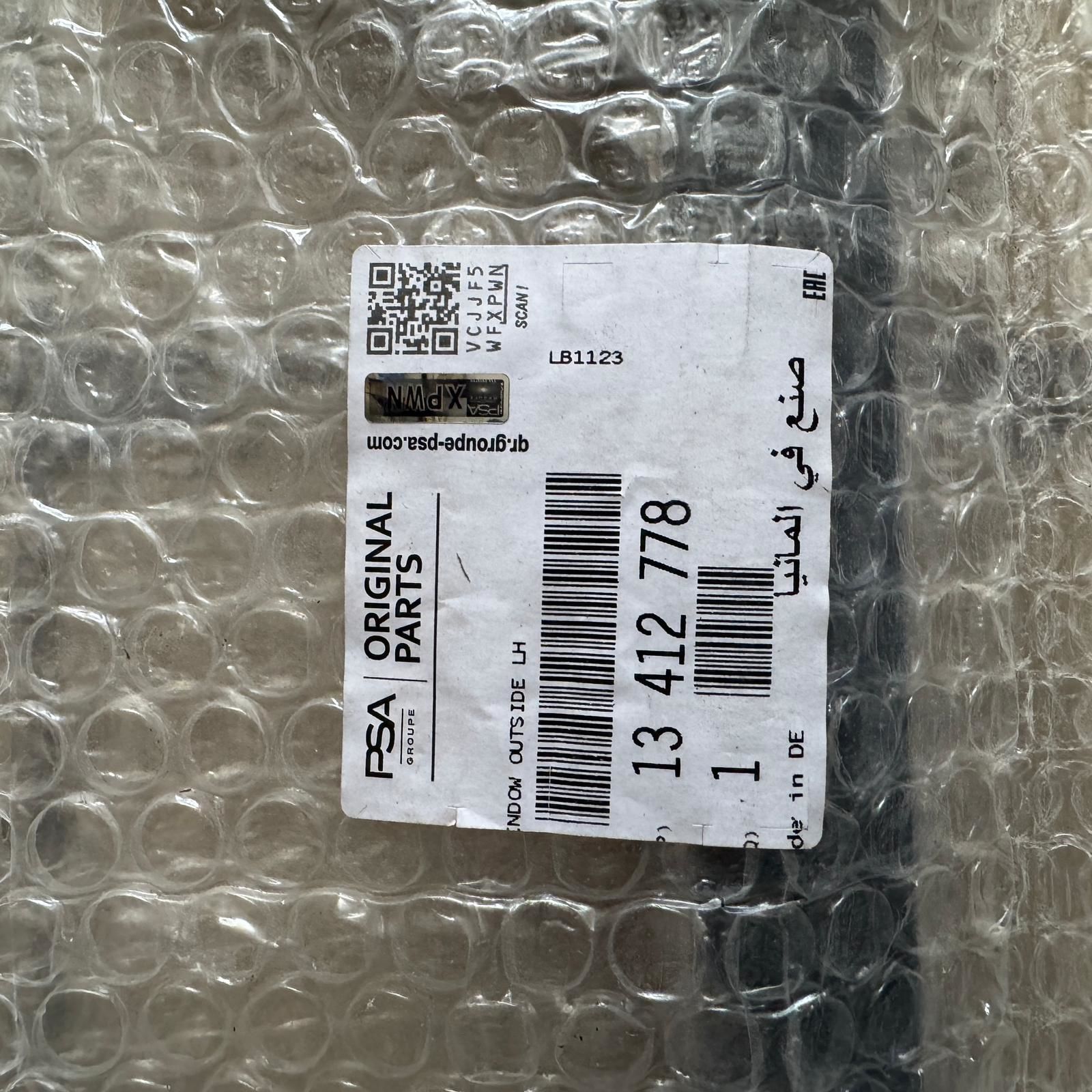 Opel Astra J Cam Kenar Çıtası Arka Sol Orjinal Gm Marka 13412778