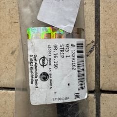 Opel Astra J Sağ Ön Cam Dış Sıyırıcı Fitili Siyah Orjinal Gm Marka 13391182