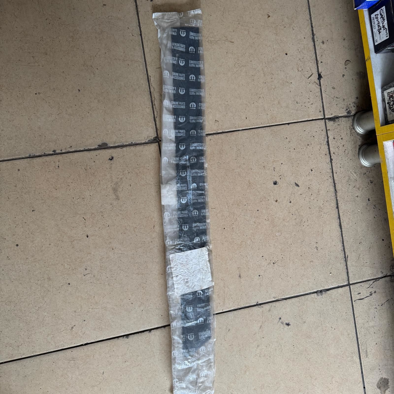 Cıtroen C4 Arka Kapı Çıta Sağ Orjinal Gm Marka 8546SO