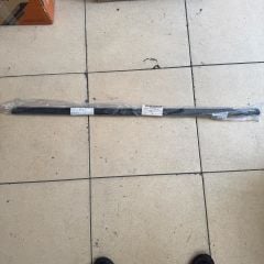 Chevrolet Aveo Ön Sol Kapı Sıyırıcı Çıtası Orjinal Gm Marka 95147486