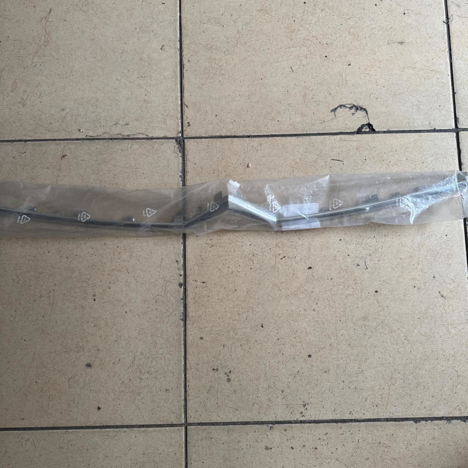 Cıtroen C4 Ön Tampon Çavuş Arma Orji̇nal Gm Marka 7452WT
