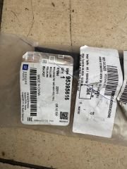 Chevrolet Trax Sağ Ön Dış Kapı Cam Kenar Çıtası Orjinal Gm 95395616