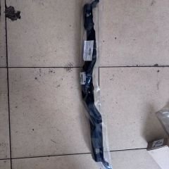 Opel Corsa E Tampon Orta Braketi Orijinal Gm Marka 39063353