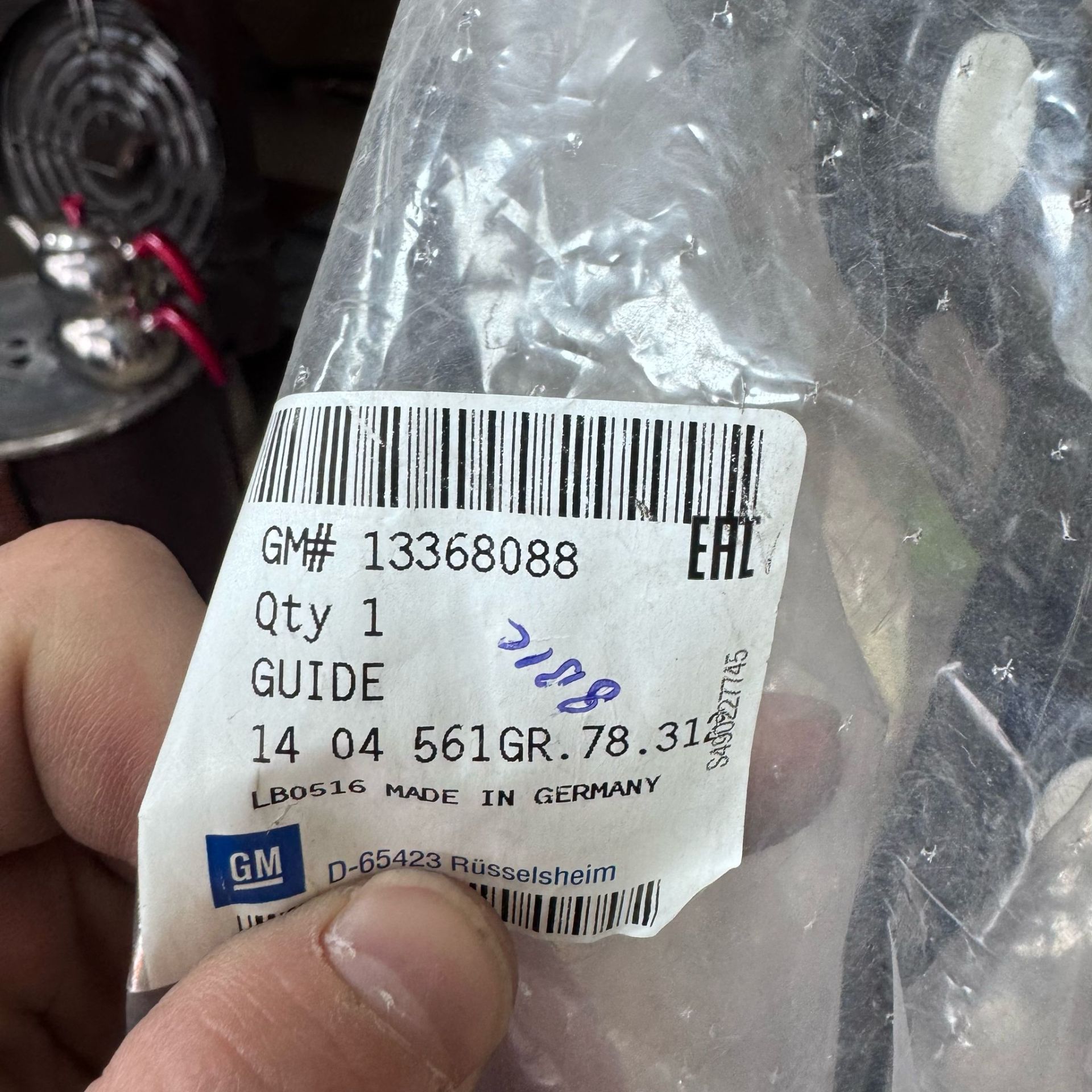 Opel Astra J Sağ Arka Tampon Braketi Orjinal Gm Marka 13368088