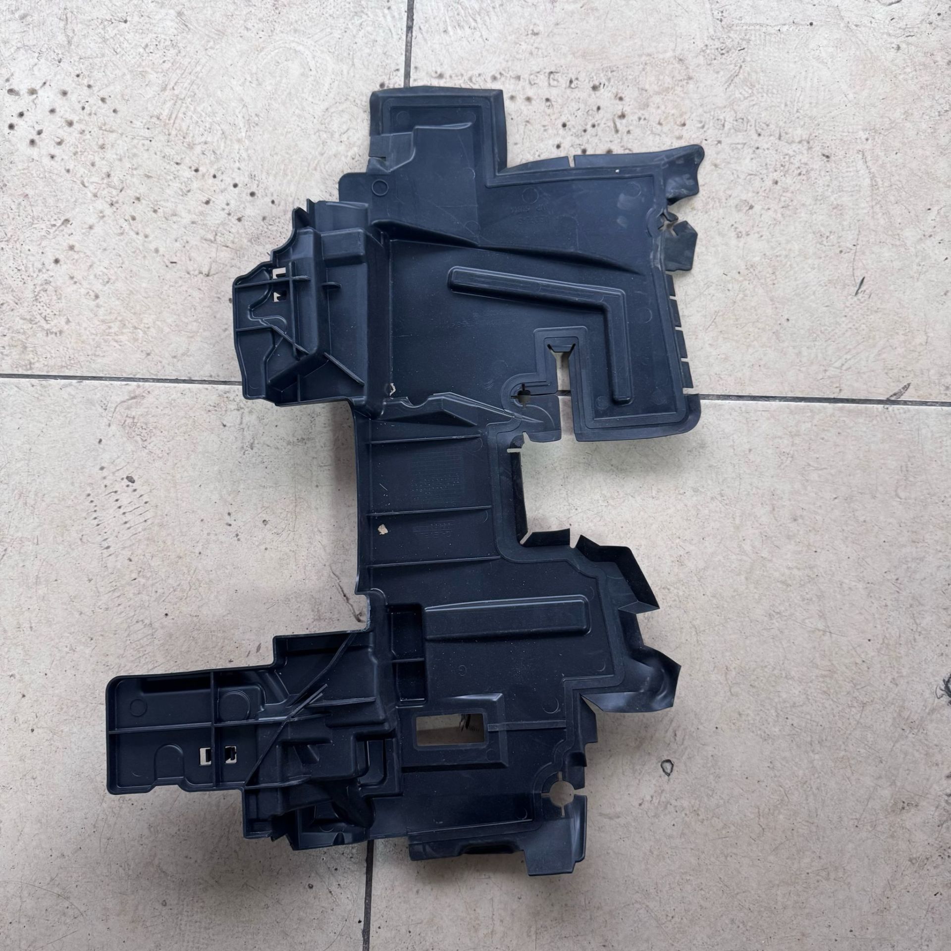 Citroen C4  Ön Panel Havalandırması Sol Orjinal Gm Marka 9831343080