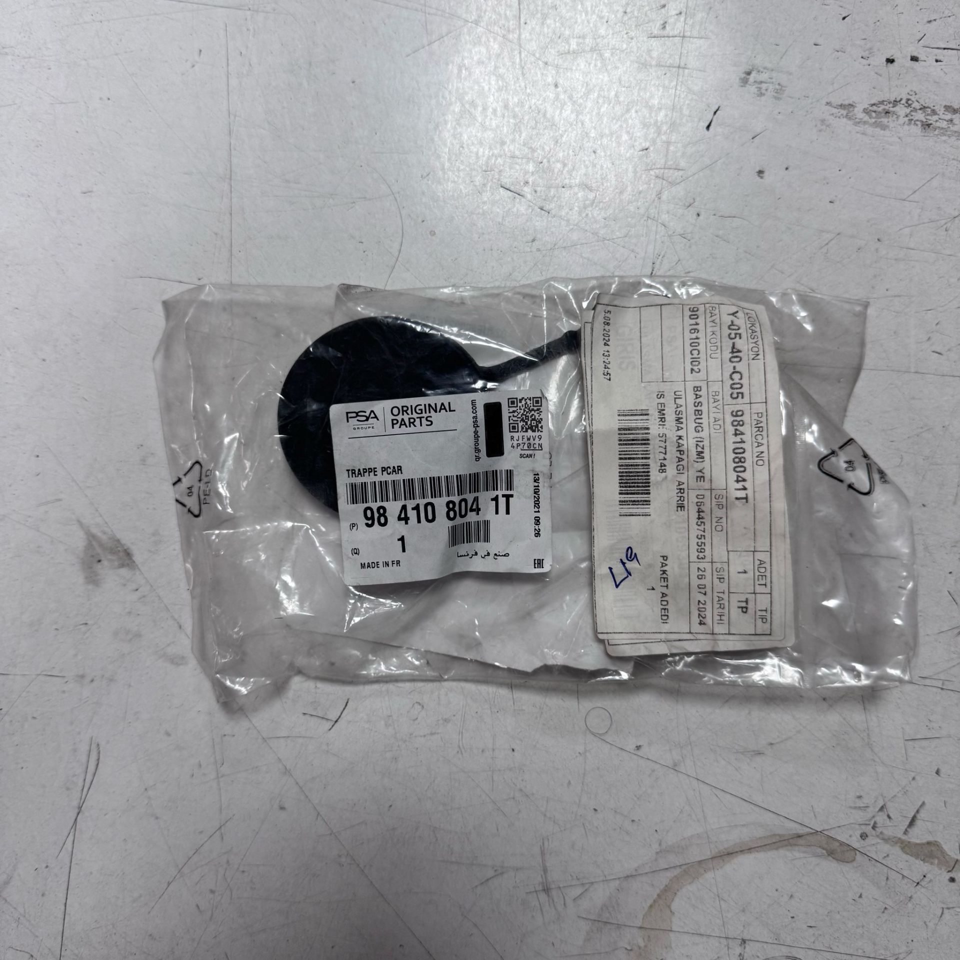 Peugeot 408 Ön Tampon Çeki Demir Kapağı Orjinal Gm Marka 98410804t