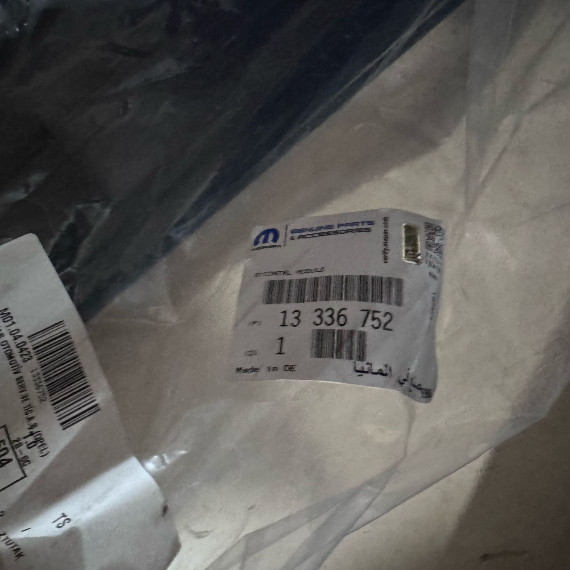 Opel Astra J Ön Tampon Alt Hava Bakaliti Orjinal Gm Marka 13336752