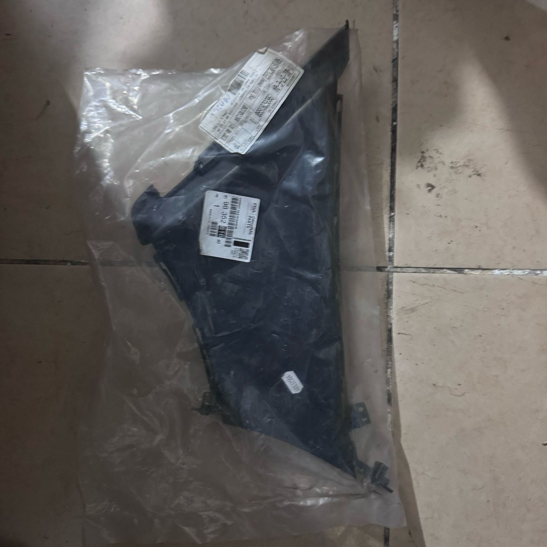 Opel Mokka Ön Tampon Sağ Hava Kanalı Orjinal Gm Marka 9835281680