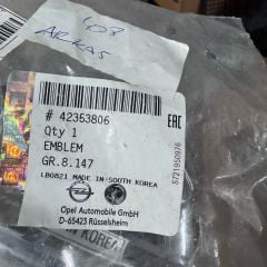 Opel Mokka X Ön Panjur Arması Krom Orjinal Gm Marka 42353806
