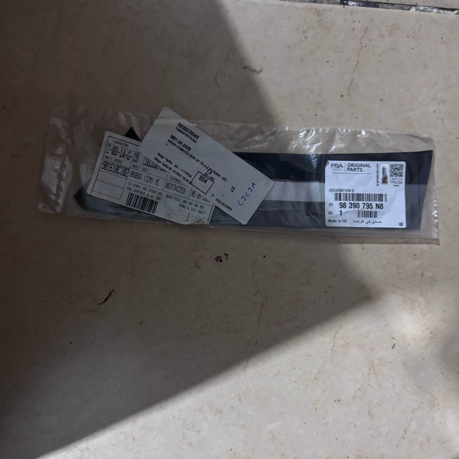 Citroen Yan Kaporta Süsü Orjinal Gm Marka 98390795N8