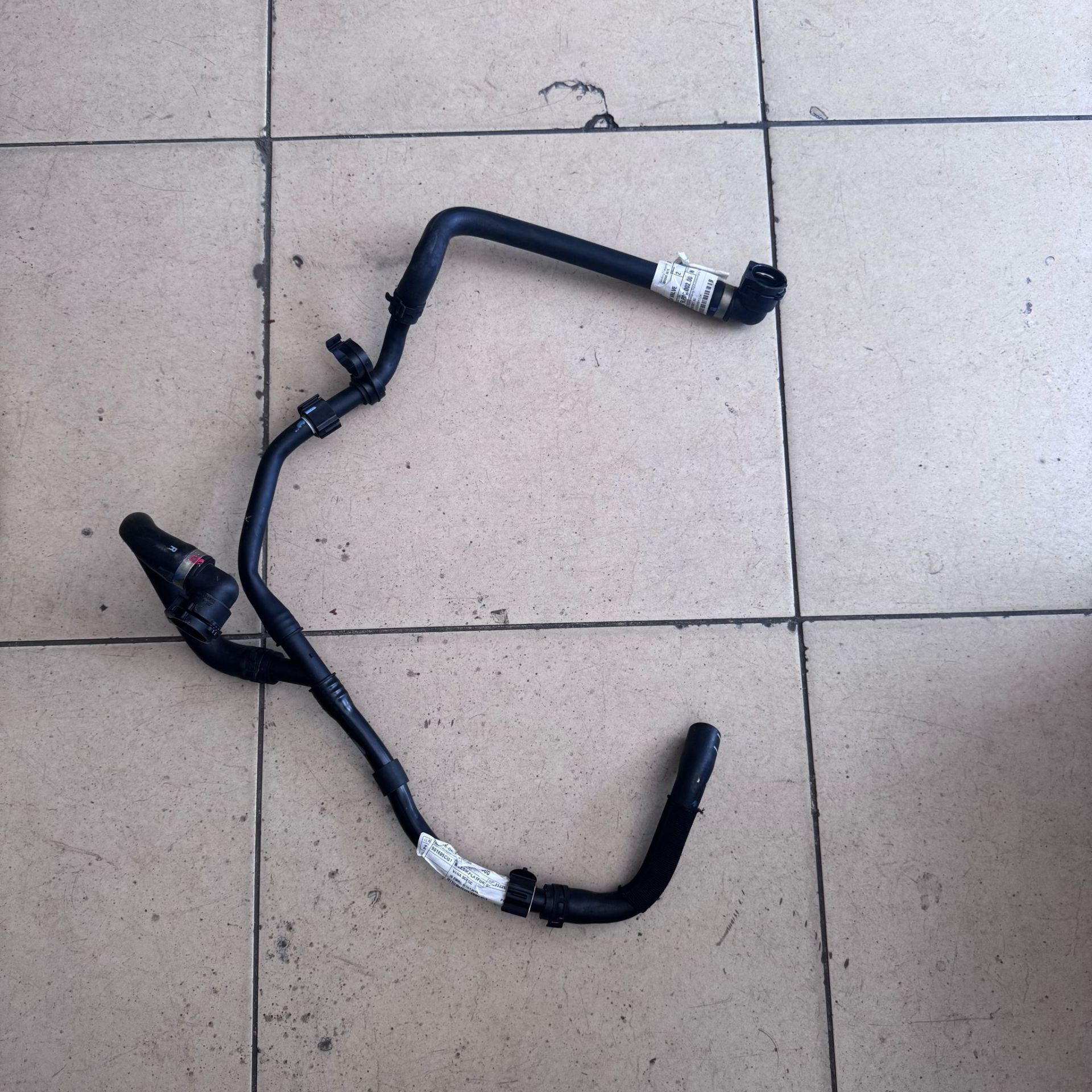 Opel Corsa E Klima Ve Havalandırma Soğutma Borusu Orjinal Gm Marka