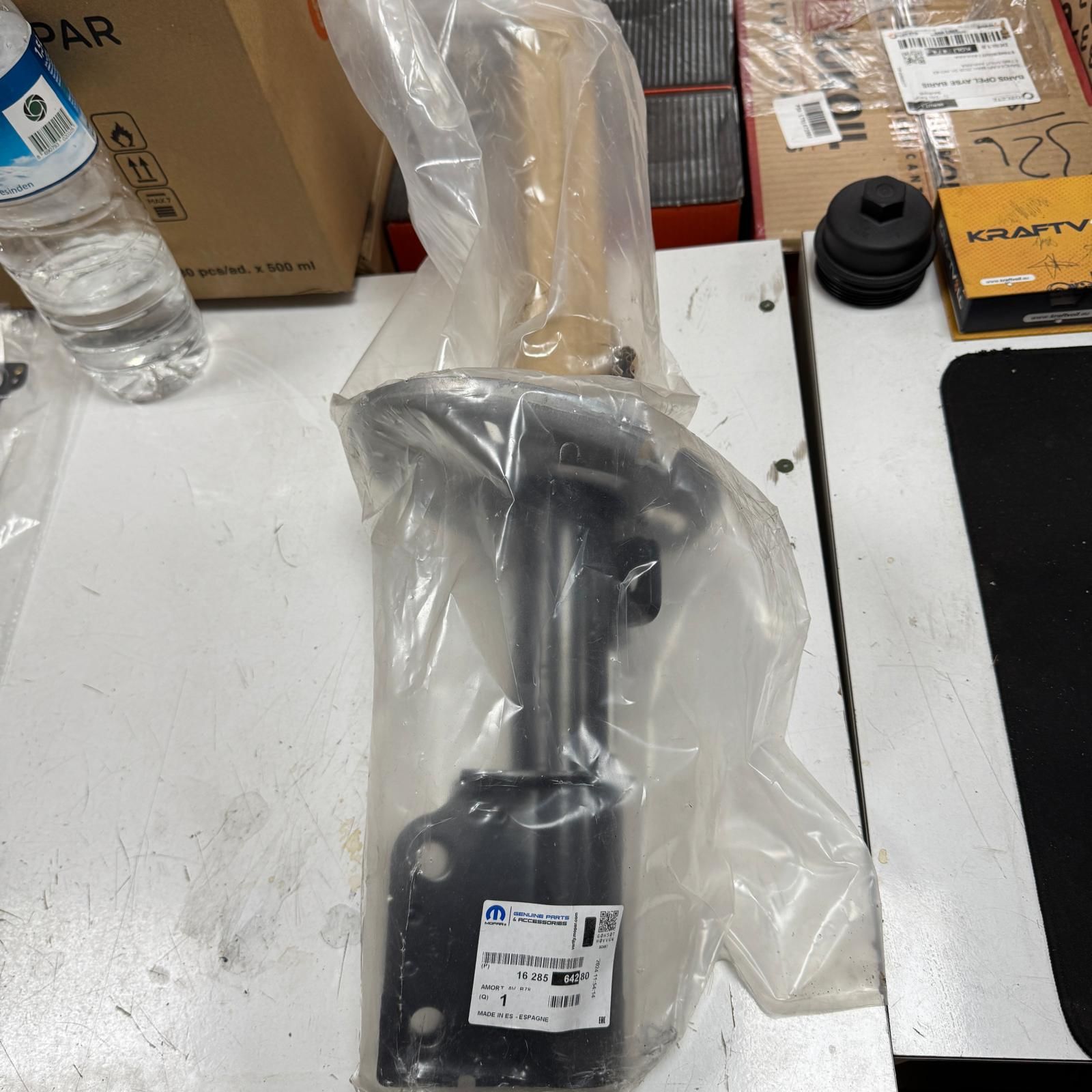 Citroen C4 Picasso Ön Amortisör Takımı Orijinal Gm Marka 1628564280
