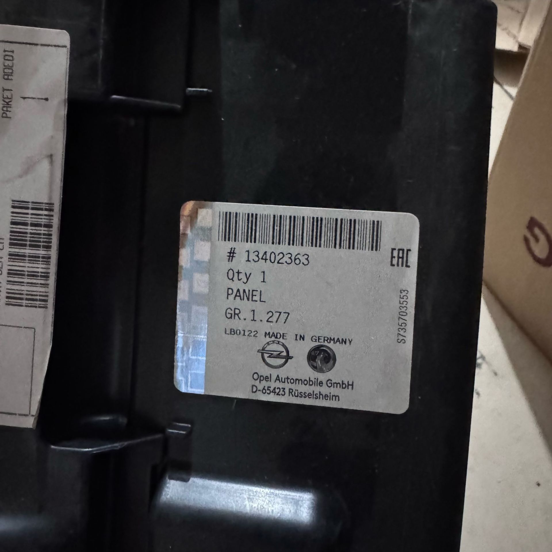Opel Astra J Radyatör Hava Yönlendirici Sol 13402363