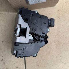 Opel Corsa D Sol Ön Kapı Kilidi Orjinal Gm Marka 13258271
