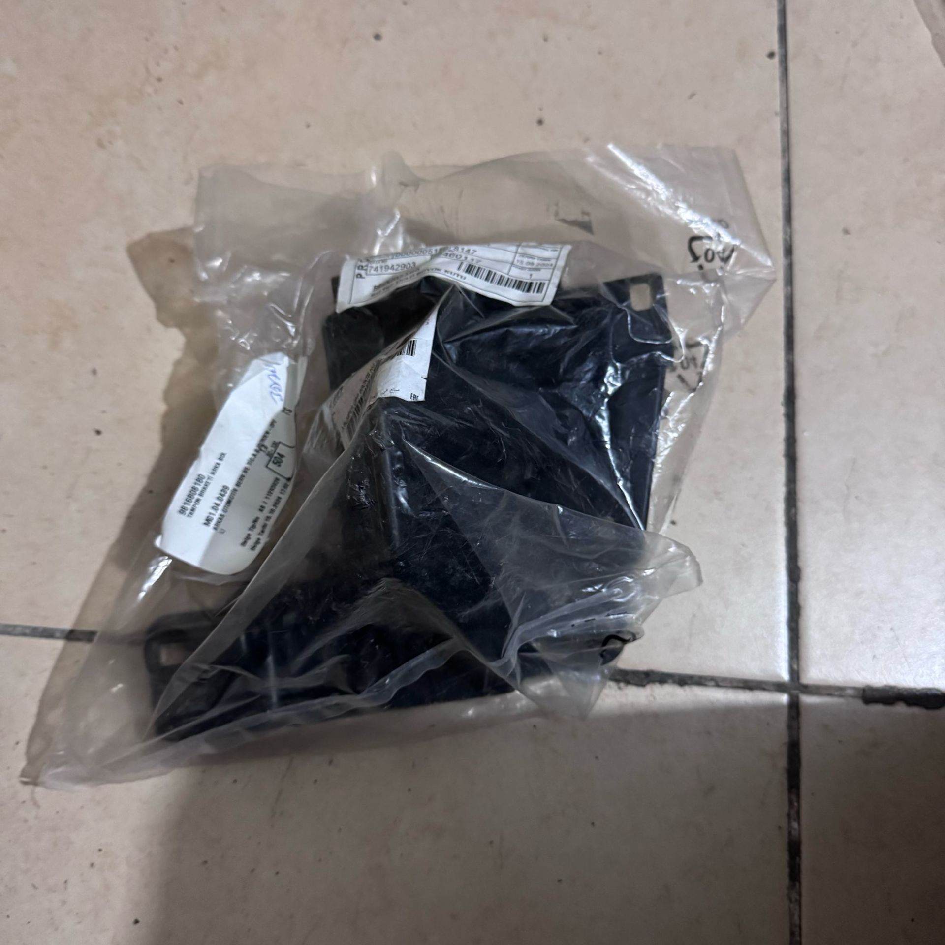 Opel Combo E Sol Arka Tampon Braketi Gm Orjinal Gm Marka 9816808180